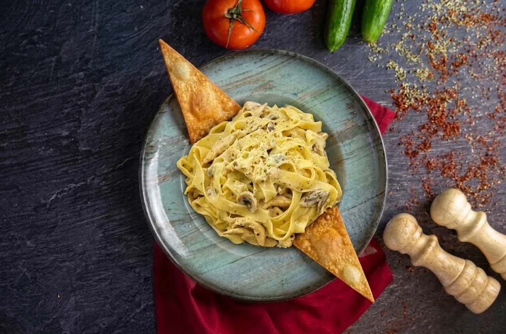 Fettuccine Alfredo