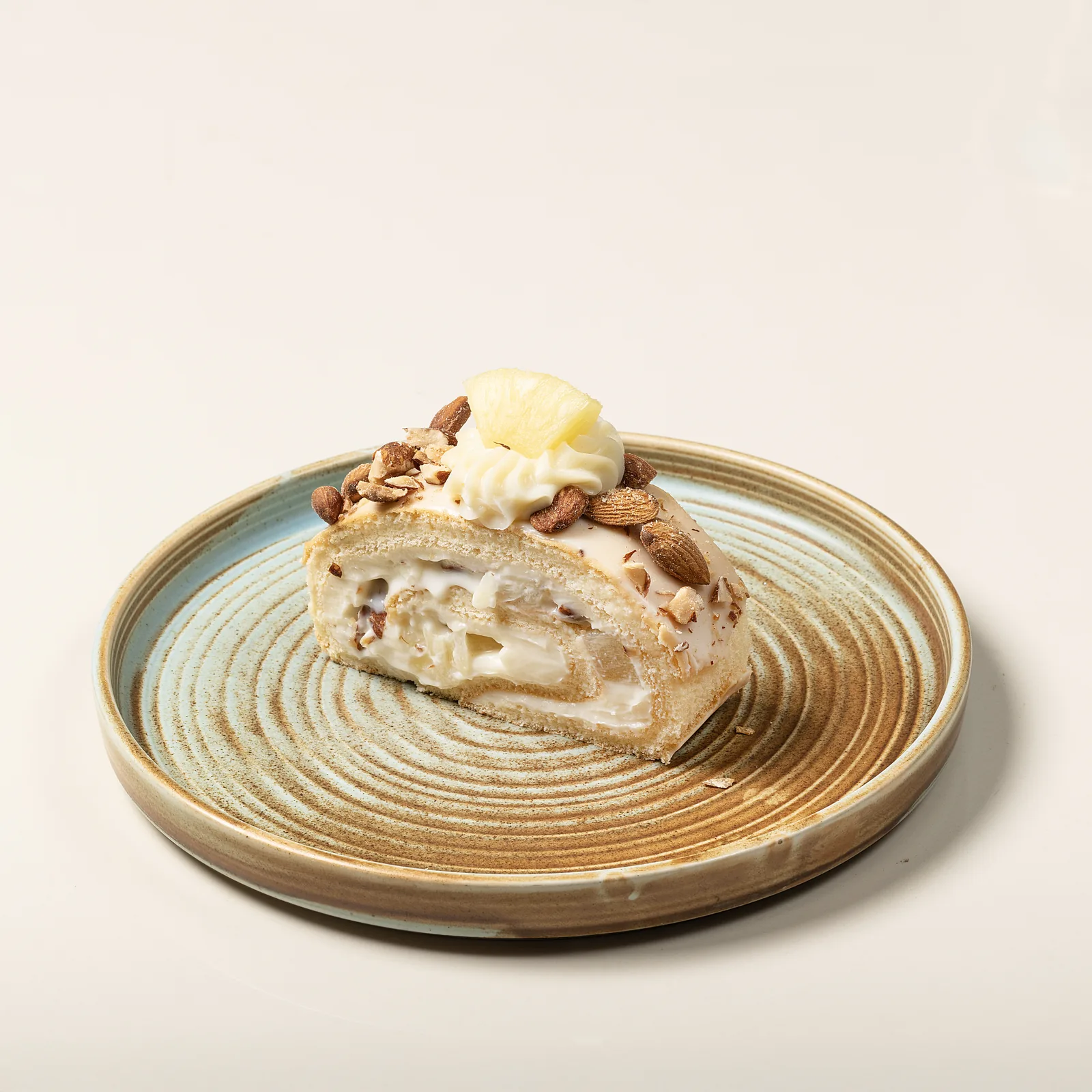 Swiss Roll Ananaslı Pasta