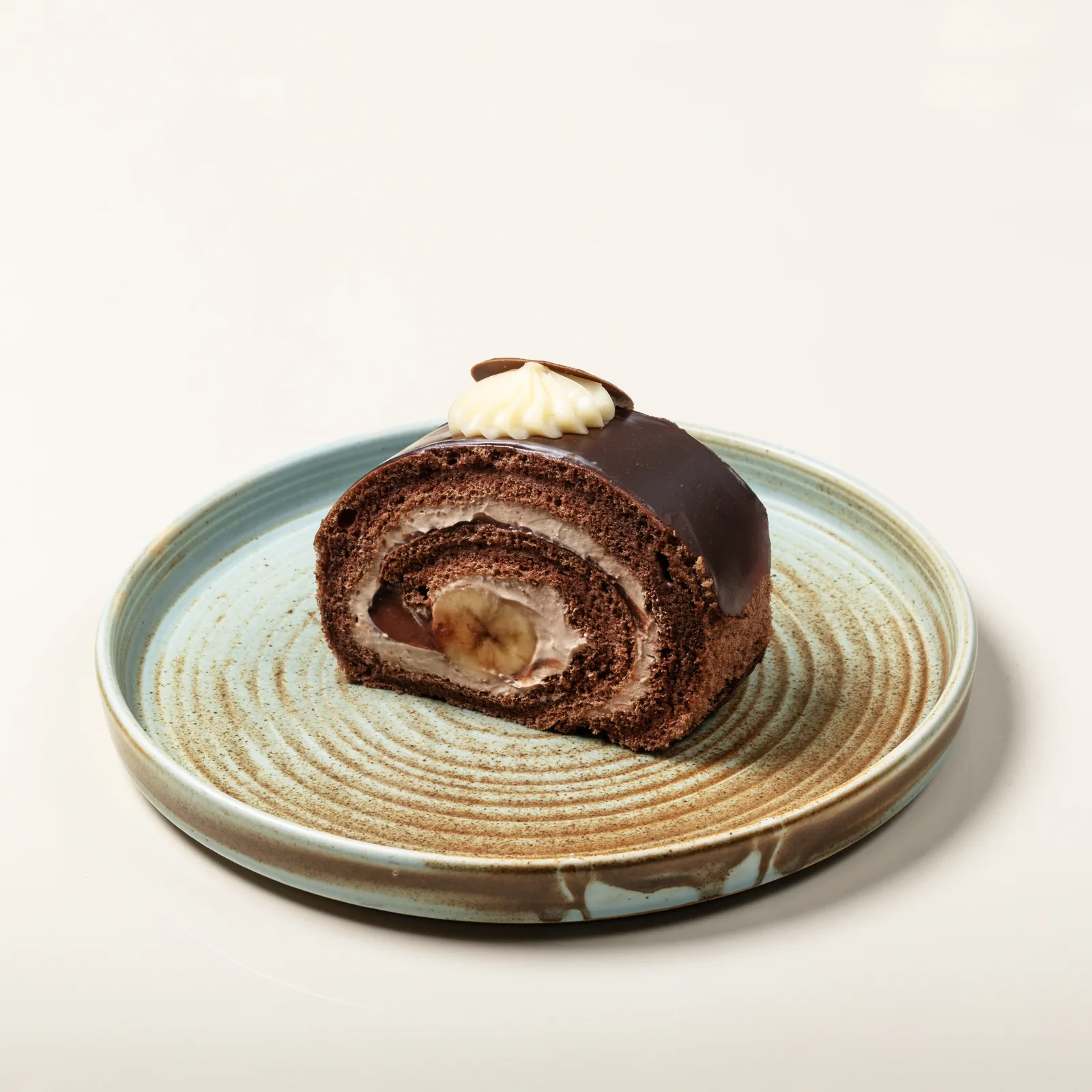 Swiss Roll Çikolatalı Muzlu Pasta