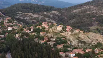 Kaz Dağları'nın Taş Güzeli: Adatepe Köyü