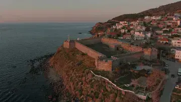 Asya'nın Bittiği Yer: Babakale Köyü ve Kalesi
