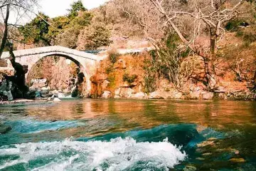 Roma'dan Bir İz: Tarihi Mıhlı Taş Köprüsü