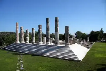 Destan Kabartmaları: Apollon Smintheus Tapınağı