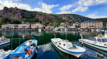 Denize Açılan Kapı: Assos Antik Liman