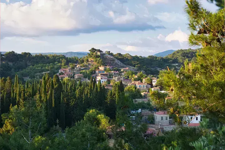 Nadas Kazdağları'ndan Tarihe Açılan Kapı: Taş Evleriyle Adatepe Köyü