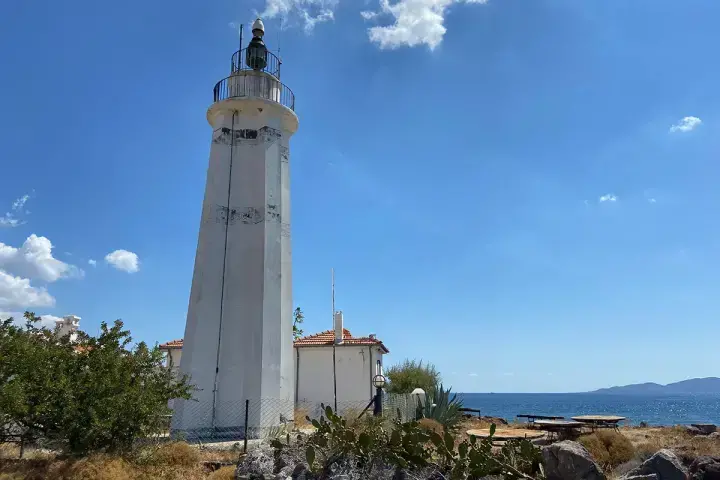 Nadas Kazdağları'ndan Sakinliğin Kıyısına: Sivrice Koyu ve Feneri