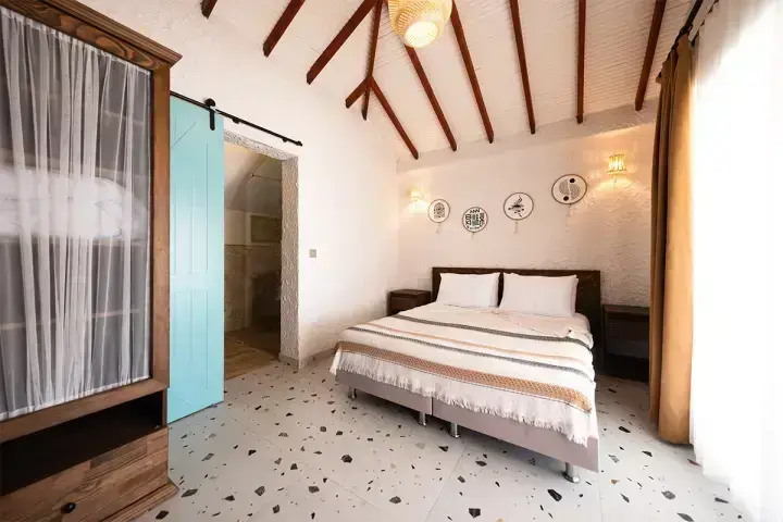 Bungalow With Sea View