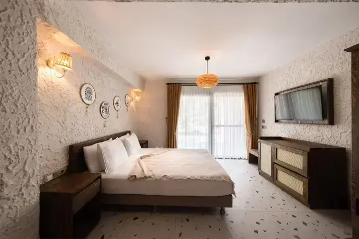 Superior Quad Room